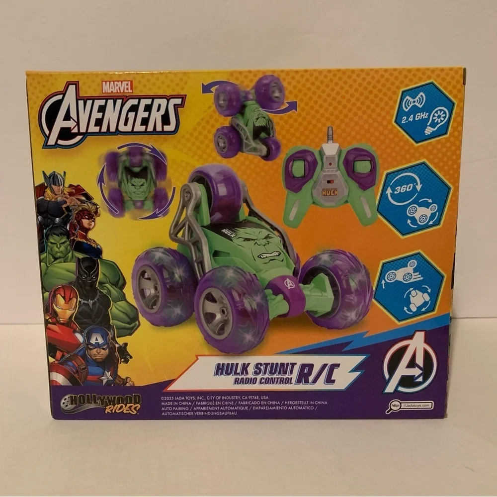 NIB. MARVEL Avenger Hulk RC Stunt Vehicle